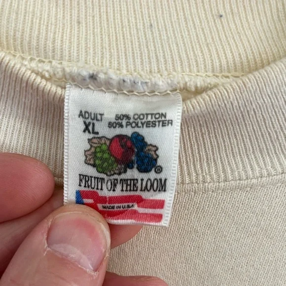 Vintage 1995 Wolves Crewneck Sweatshirt - Picture 5 of 7